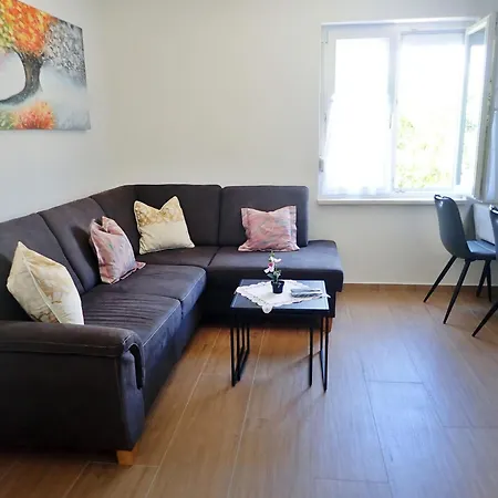 Apartment Zaterini *