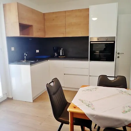 Apartment Zaterini Starigrad Paklenica