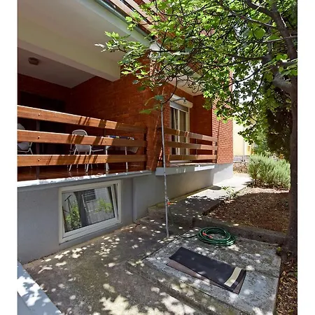 Apartment Zaterini *