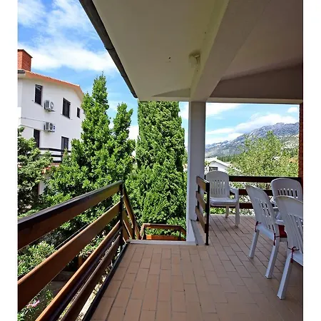 Apartment Zaterini Starigrad Paklenica